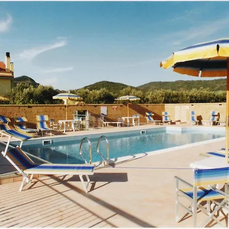 Agriturismo Casale Di Gricciano Gospodarstwo agroturystyczne *